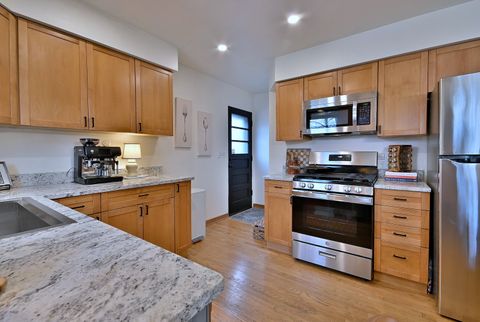 Tiny photo for 465 W Verret Street, Elmhurst, IL 60126 (MLS # 12548630)