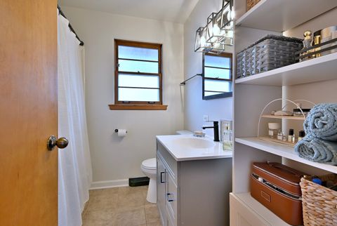 Tiny photo for 465 W Verret Street, Elmhurst, IL 60126 (MLS # 12548630)