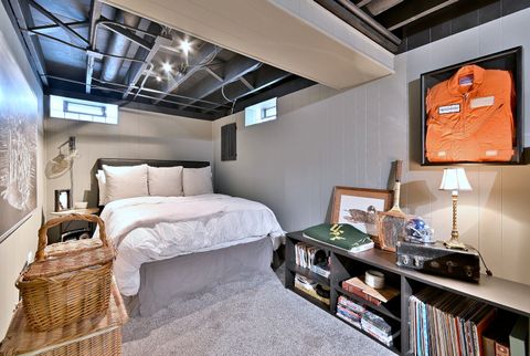 Tiny photo for 465 W Verret Street, Elmhurst, IL 60126 (MLS # 12548630)