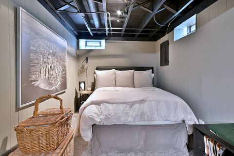 Tiny photo for 465 W Verret Street, Elmhurst, IL 60126 (MLS # 12548630)