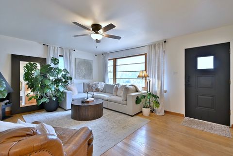 Tiny photo for 465 W Verret Street, Elmhurst, IL 60126 (MLS # 12548630)