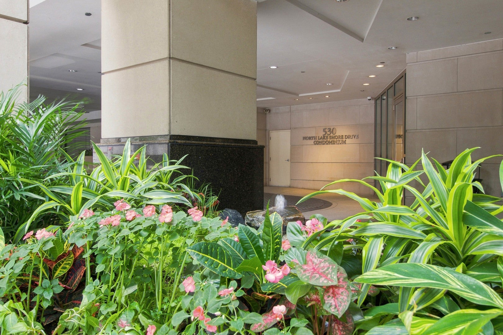 530 N Lake Shore Drive 2005