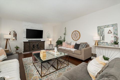 Tiny photo for 2002 S Kristina Lane, Round Lake, IL 60073 (MLS # 12570192)