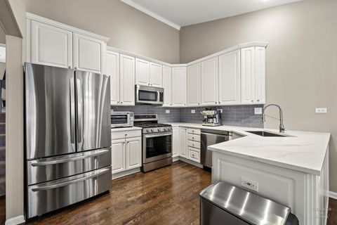 Tiny photo for 679 BARLINA Road, Crystal Lake, IL 60014 (MLS # 12526704)