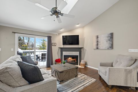 Tiny photo for 679 BARLINA Road, Crystal Lake, IL 60014 (MLS # 12526704)