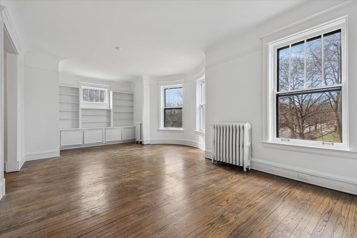 1201 Michigan Avenue 2