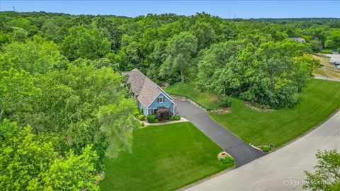 Tiny photo for 6407 KINGSBRIDGE Drive, Cary, IL 60013 (MLS # 12398005)