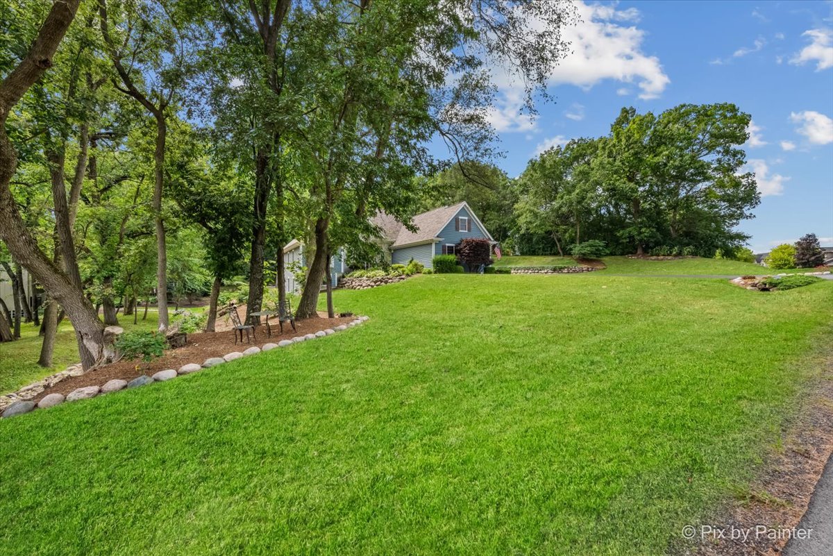 6407 KINGSBRIDGE Drive