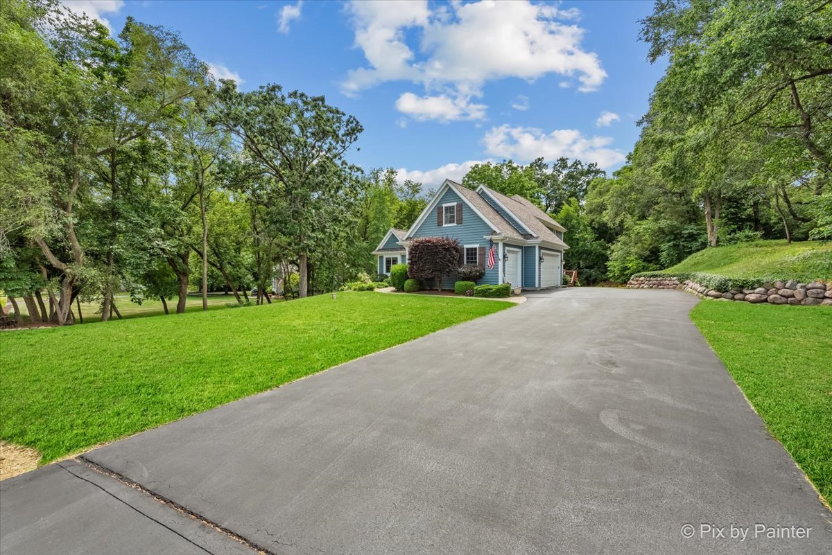 6407 KINGSBRIDGE Drive