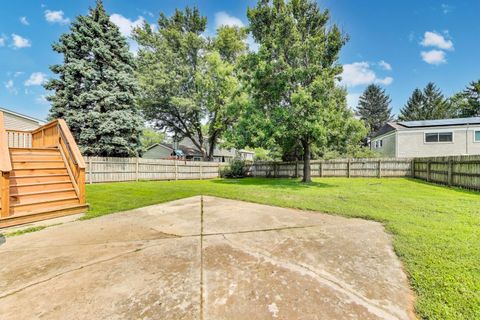 Tiny photo for 304 N Pinecrest Road, Bolingbrook, IL 60440 (MLS # 12441342)