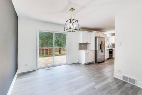 Tiny photo for 304 N Pinecrest Road, Bolingbrook, IL 60440 (MLS # 12441342)