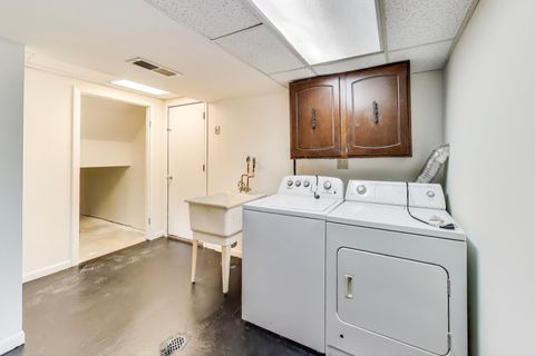 Tiny photo for 304 N Pinecrest Road, Bolingbrook, IL 60440 (MLS # 12441342)