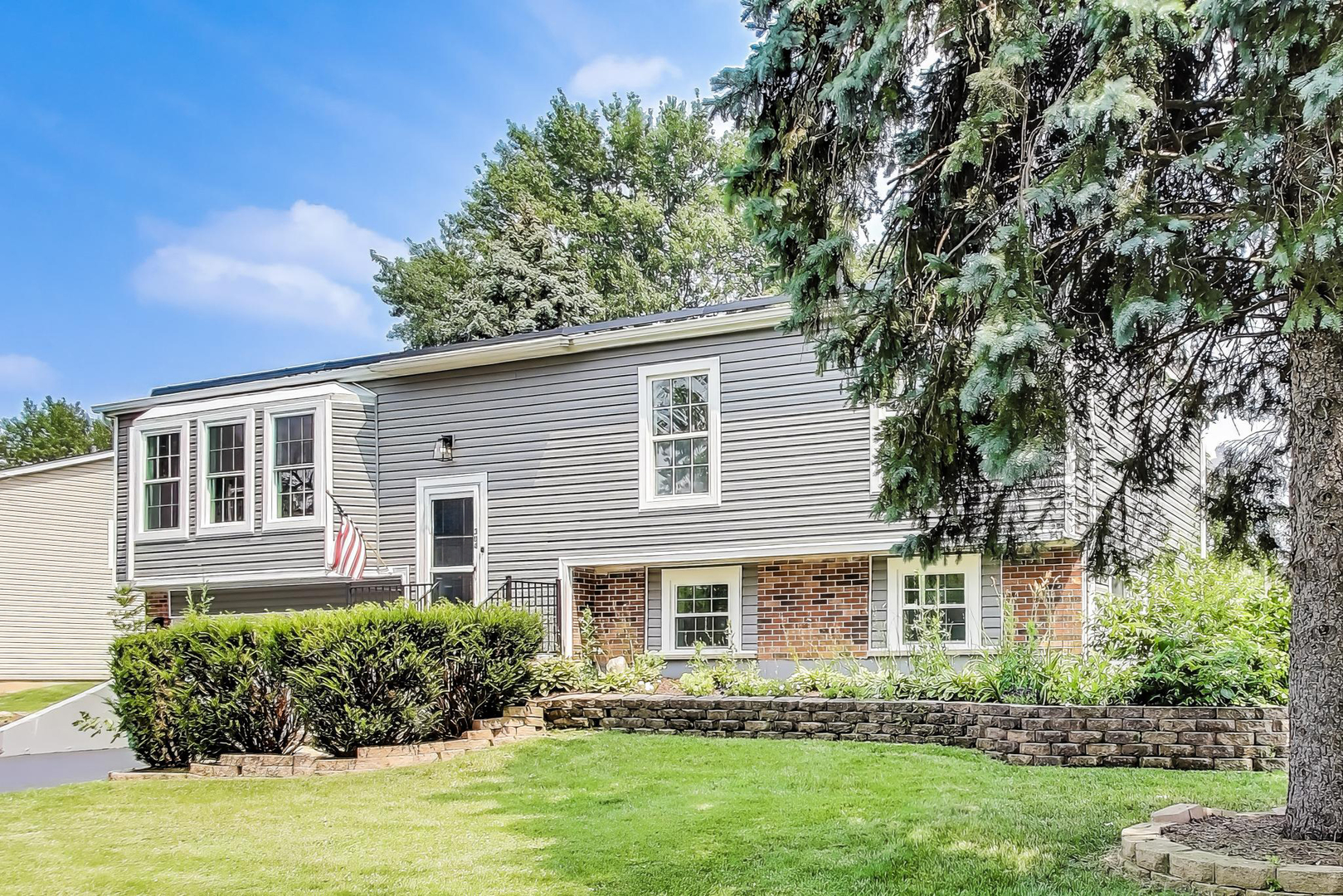 304 N Pinecrest Road