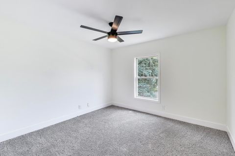 Tiny photo for 304 N Pinecrest Road, Bolingbrook, IL 60440 (MLS # 12441342)