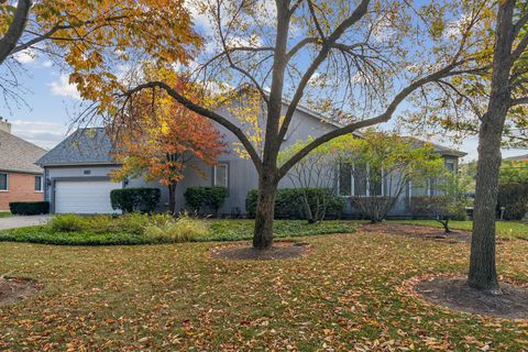 2451 Augusta Way Highland Park IL 60035