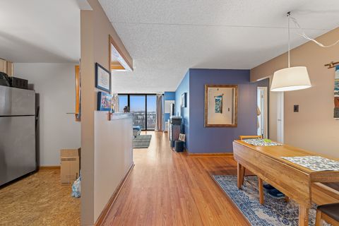 Tiny photo for 2015 S Finley Road #801, Lombard, IL 60148 (MLS # 12593695)