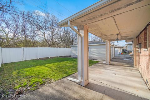 Tiny photo for 16456 George Drive, Oak Forest, IL 60452 (MLS # 12615591)