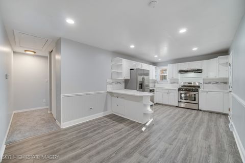 Tiny photo for 16456 George Drive, Oak Forest, IL 60452 (MLS # 12615591)