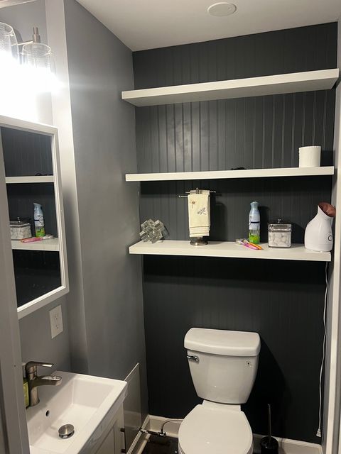 Tiny photo for 15214 Wabash Avenue, South Holland, IL 60473 (MLS # 12352880)