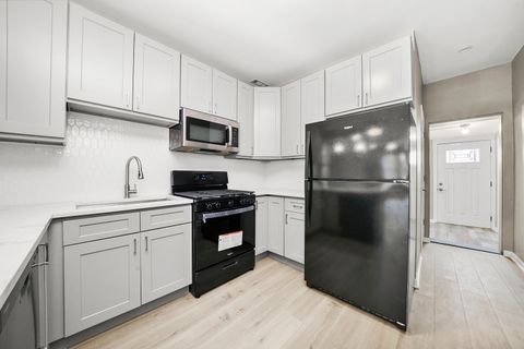 Tiny photo for 3328 S Damen Avenue, Chicago, IL 60608 (MLS # 12491689)