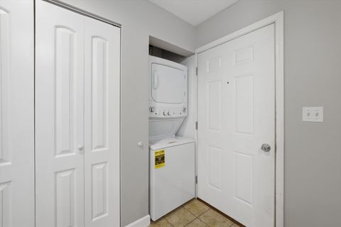 Tiny photo for 3447 Ridgeland Avenue #104, Berwyn, IL 60402 (MLS # 12606376)