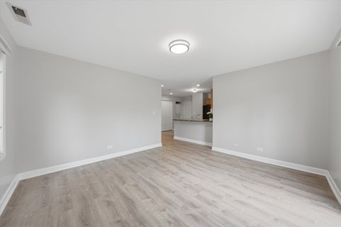 Tiny photo for 3447 Ridgeland Avenue #104, Berwyn, IL 60402 (MLS # 12606376)