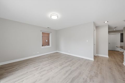 Tiny photo for 3447 Ridgeland Avenue #104, Berwyn, IL 60402 (MLS # 12606376)