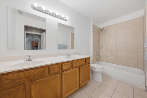 Tiny photo for 3447 Ridgeland Avenue #104, Berwyn, IL 60402 (MLS # 12606376)