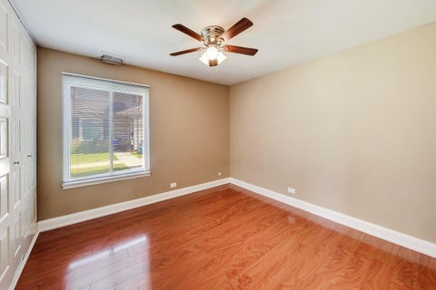 Tiny photo for 1313 cove Drive #211A, Prospect Heights, IL 60070 (MLS # 12699869)