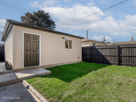 Tiny photo for 1522 N Avers Avenue, Chicago, IL 60651 (MLS # 12744090)
