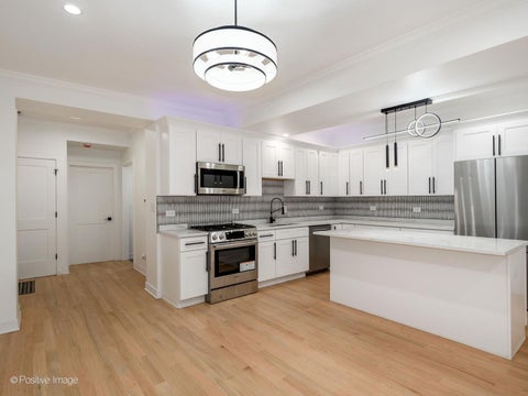 Tiny photo for 1522 N Avers Avenue, Chicago, IL 60651 (MLS # 12744090)