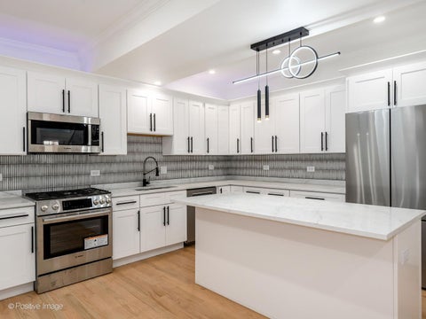 Tiny photo for 1522 N Avers Avenue, Chicago, IL 60651 (MLS # 12744090)