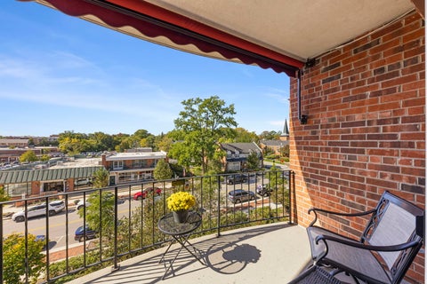 Tiny photo for 515 N Main Street #4AS, Glen Ellyn, IL 60137 (MLS # 12781841)