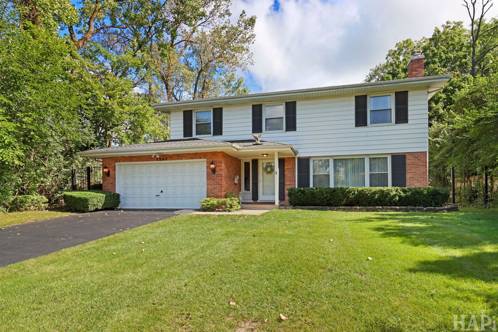 1347 Sleepy Hollow Road