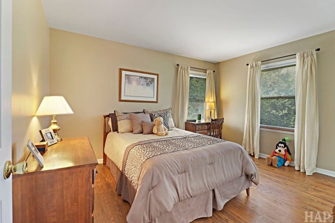 Tiny photo for 1347 Sleepy Hollow Road, Glenview, IL 60025 (MLS # 12773046)