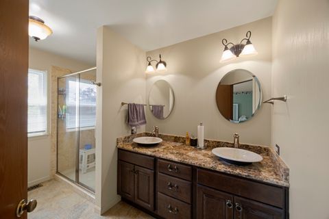 Tiny photo for 17 Buchanan Lane, Streamwood, IL 60107 (MLS # 12634945)