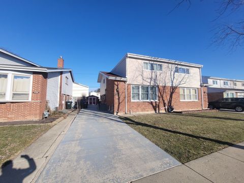 A home in Des Plaines