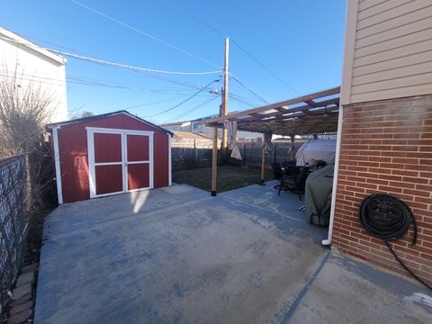 A home in Des Plaines