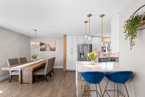 Tiny photo for 485 Lilac Lane, Elk Grove Village, IL 60007 (MLS # 12620255)