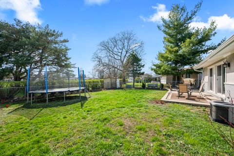 Tiny photo for 485 Lilac Lane, Elk Grove Village, IL 60007 (MLS # 12620255)