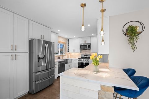 Tiny photo for 485 Lilac Lane, Elk Grove Village, IL 60007 (MLS # 12620255)