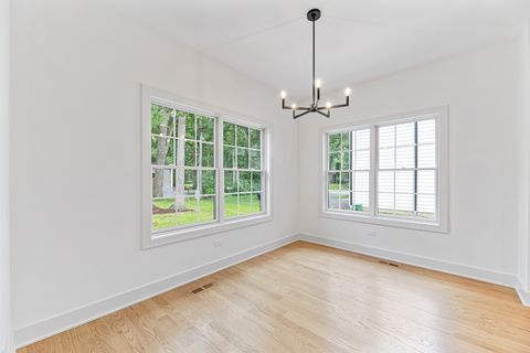 Tiny photo for 1672 Huntington Lane, Highland Park, IL 60035 (MLS # 12378492)