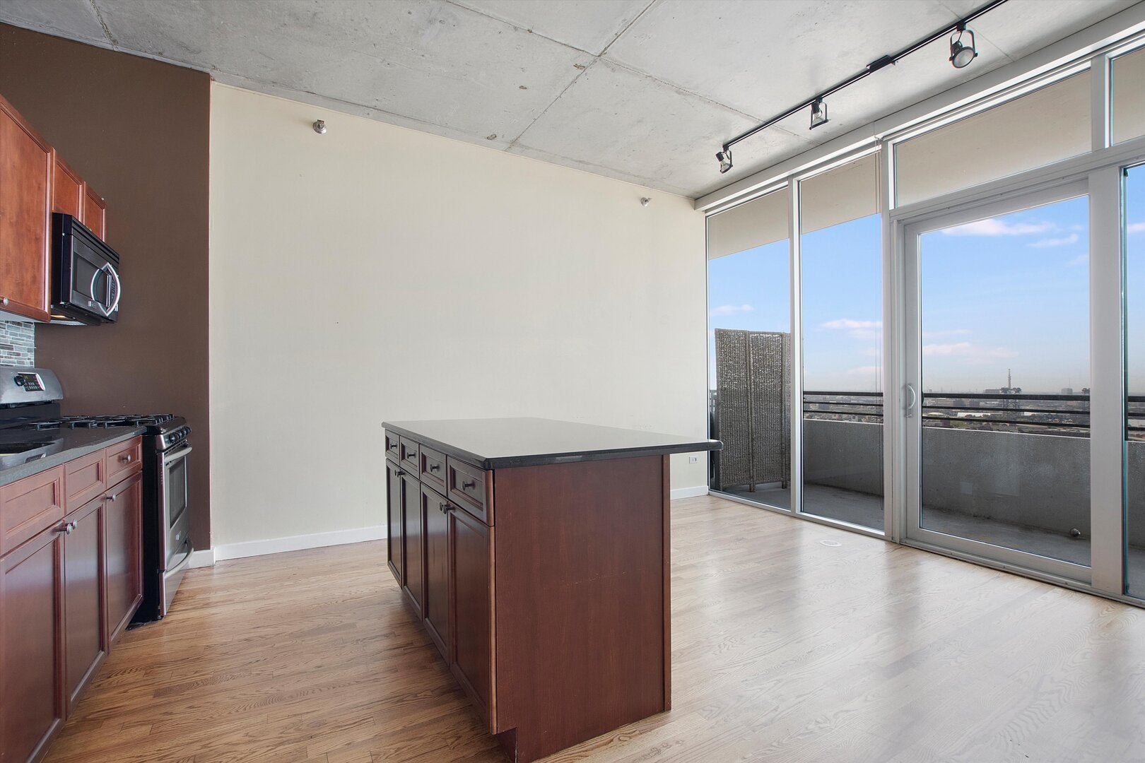 1720 S Michigan Avenue 1812