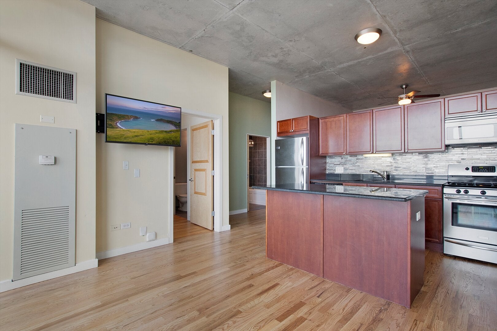1720 S Michigan Avenue 1812
