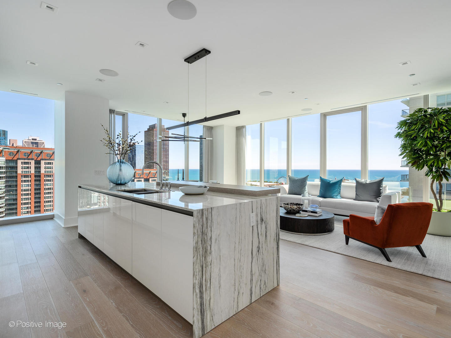 363 E Wacker Drive 1708