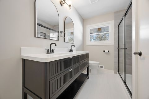 Tiny photo for 521 N Vale Avenue, Rockford, IL 61107 (MLS # 12547425)