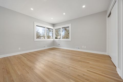 Tiny photo for 521 N Vale Avenue, Rockford, IL 61107 (MLS # 12547425)