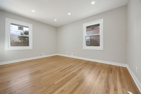 Tiny photo for 521 N Vale Avenue, Rockford, IL 61107 (MLS # 12547425)