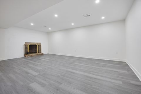 Tiny photo for 521 N Vale Avenue, Rockford, IL 61107 (MLS # 12547425)