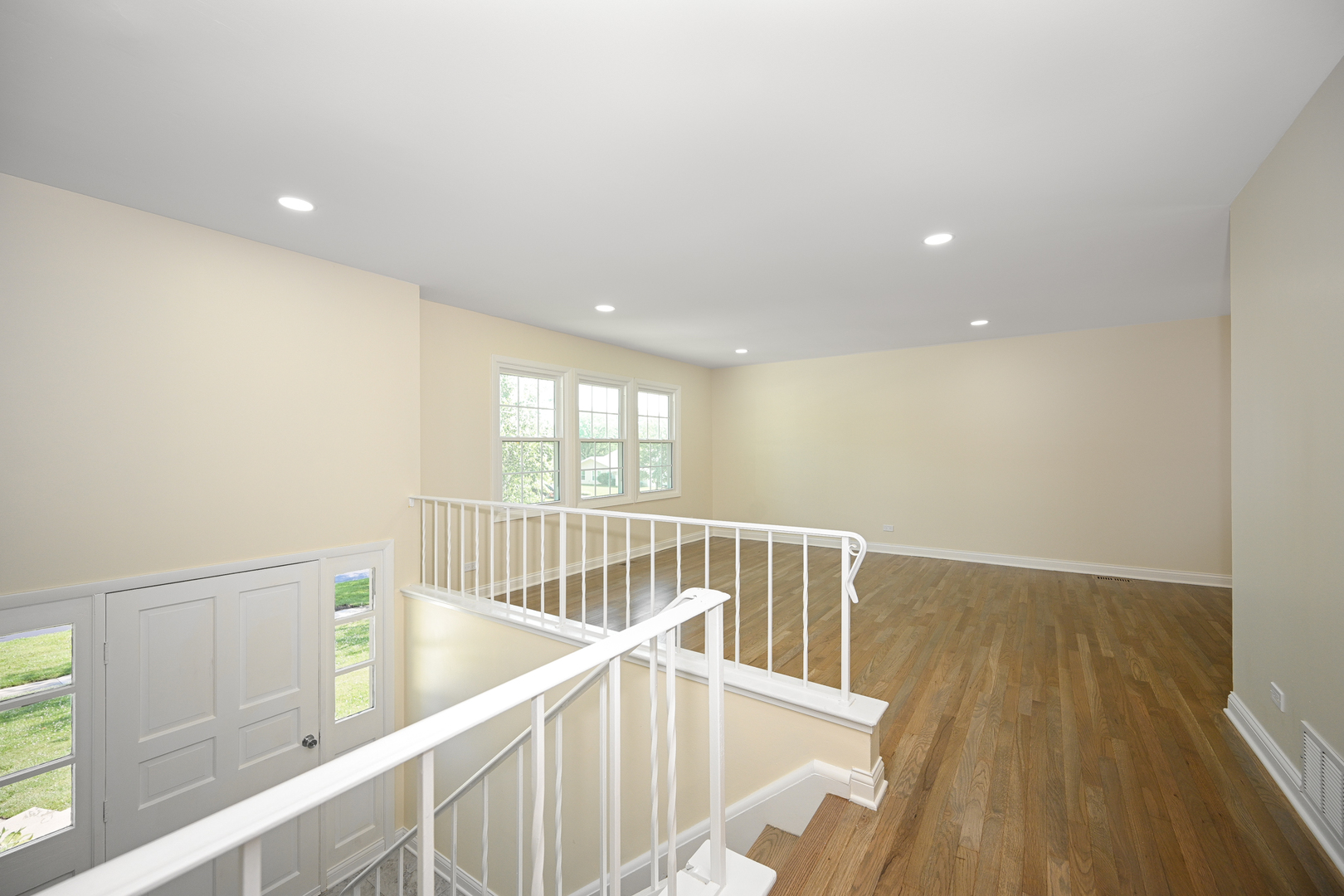 21W745 Glen Valley Drive